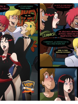 [Hermit Moth] Fred and Shaggy party with the Hex Girls (Scooby-Doo)